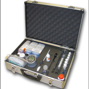 This portable biodiesel kit can be used for monitoring production, as well as checking quality at delivery and in stored biodiesel.
