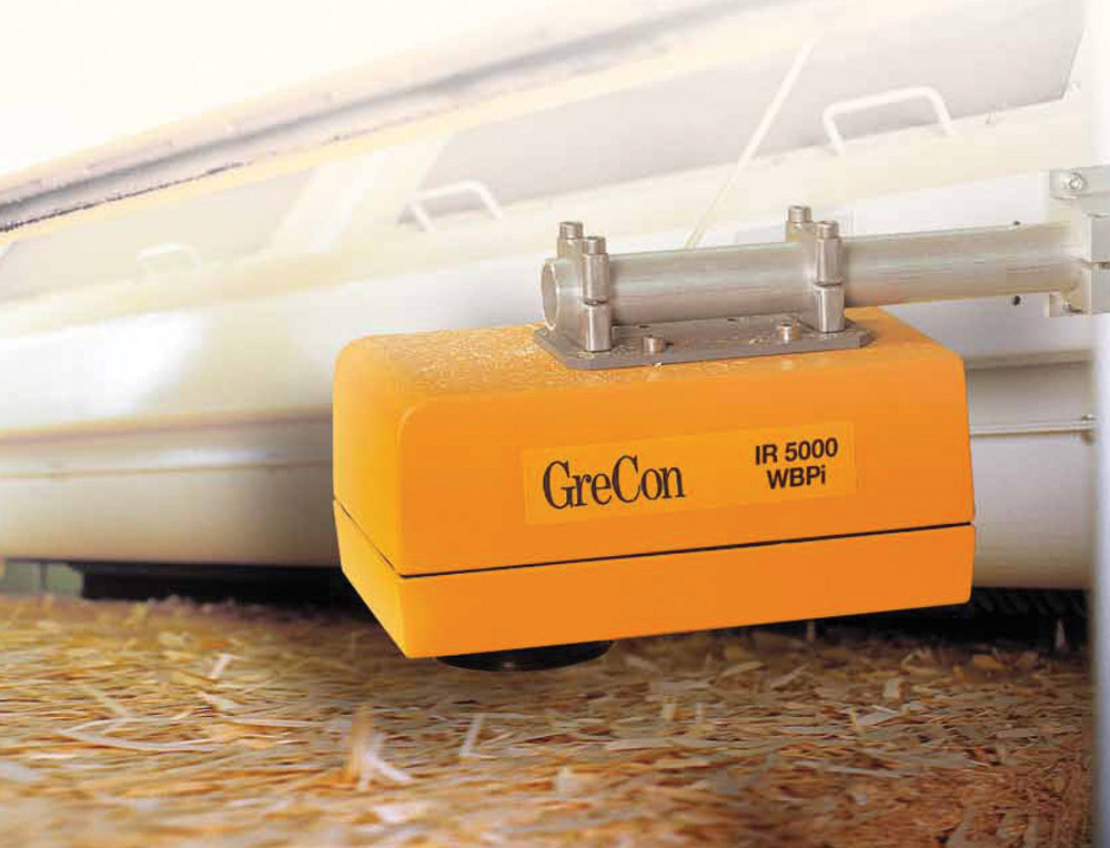 MOISTURE MEASURE: The GreCon IR 5000 uses infrared light to determine material mosture.