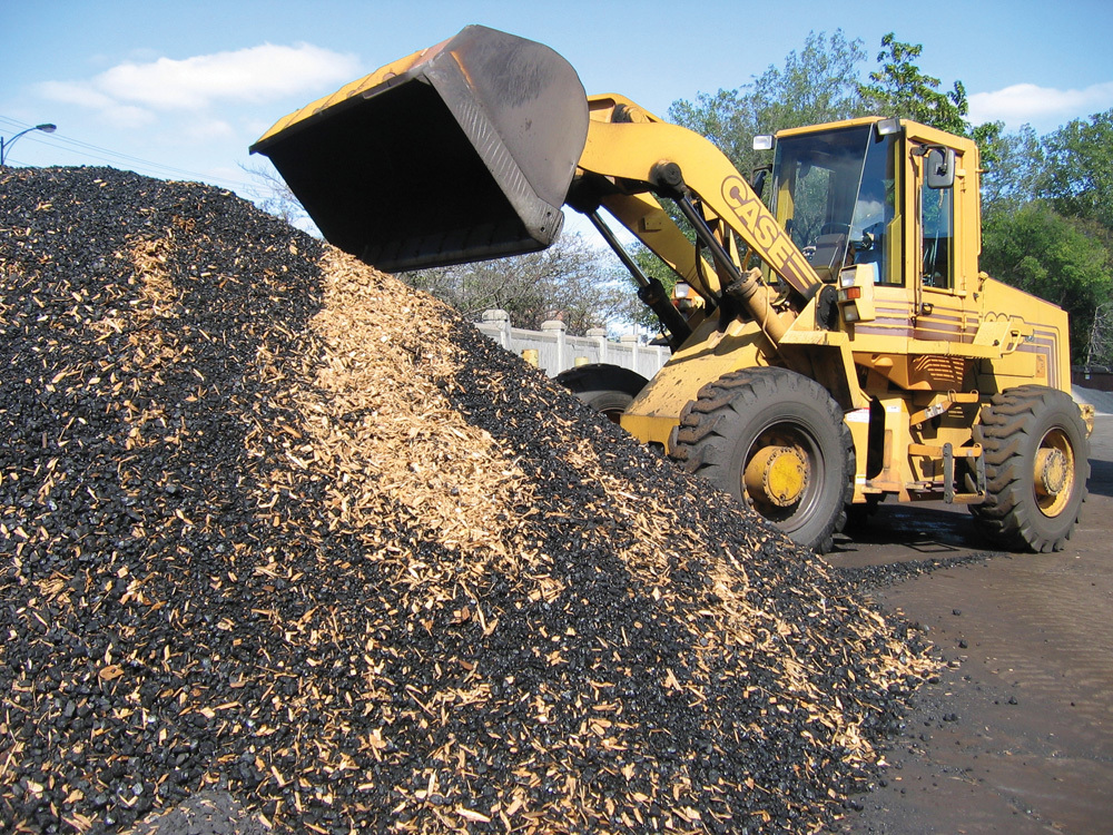 COFIRING COMBO: The University of Missouri in Columbia cofires up to 15 percent wood chips with coal. 