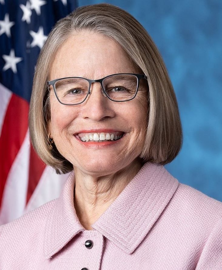 Bill aims to allow corn ethanol to qualify as advanced biofuel